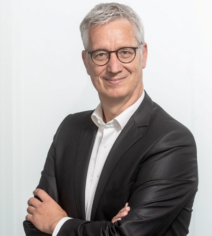 Prof.-Wolfgang-Maass Prof.-Wolfgang-Maass